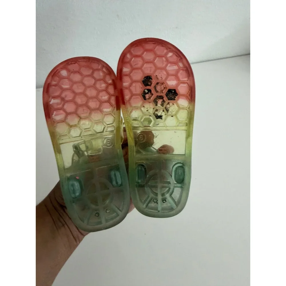 OshKosh Bgosh Kids Rainbow Ombre Jelly Sandals Fisherman Water Shoes‎ Size 6